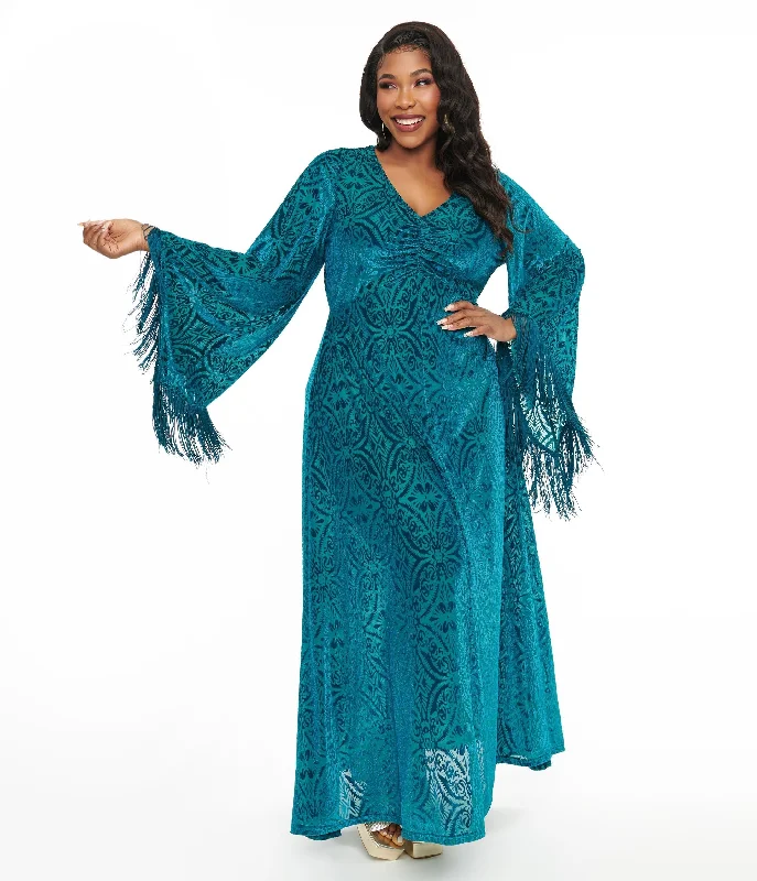 Printed Abstract Women Dress for a Modern and Artistic AppealSmak Parlour Plus Size 1970s Teal Floral Fringe Sleeve Maxi Dress