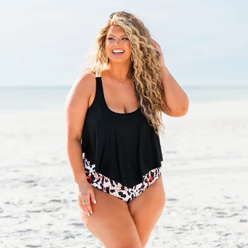 High - waisted women swimwear for a retro and flattering lookBeach Sweetheart Swim Top, Black