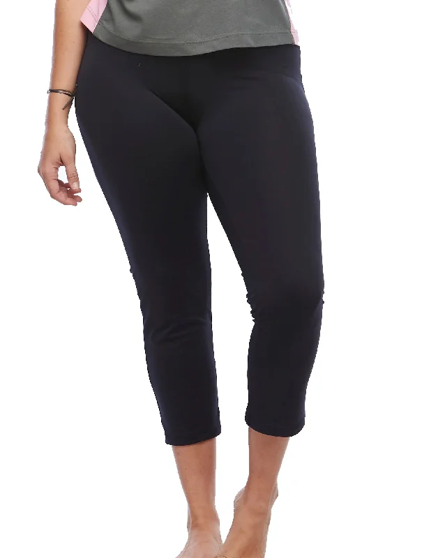 High - waisted women leggings for a tummy - control and flattering fitActive Sculpt Tights - Black 24 Only