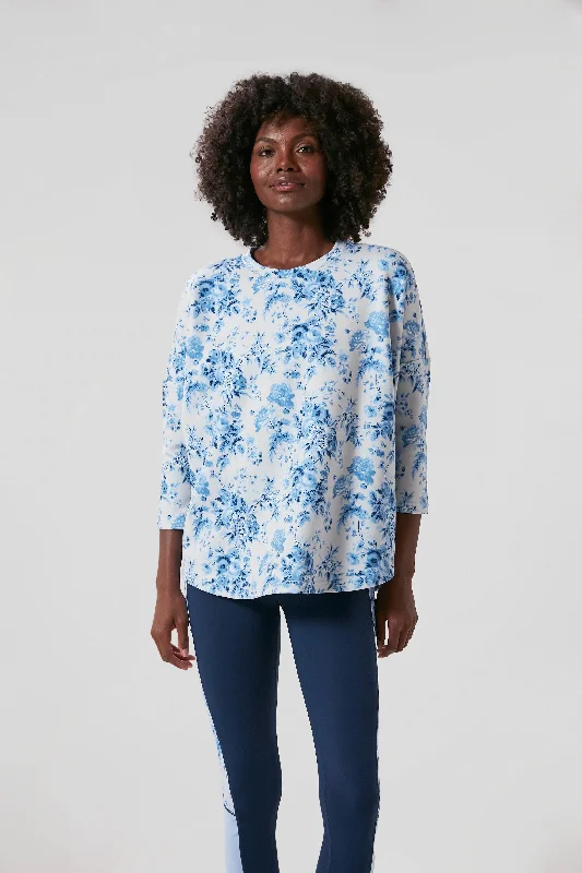 Organic Cotton Women Sweater for an Eco - Friendly ChoiceBlue Bouquet Ally Swing Sweatshirt