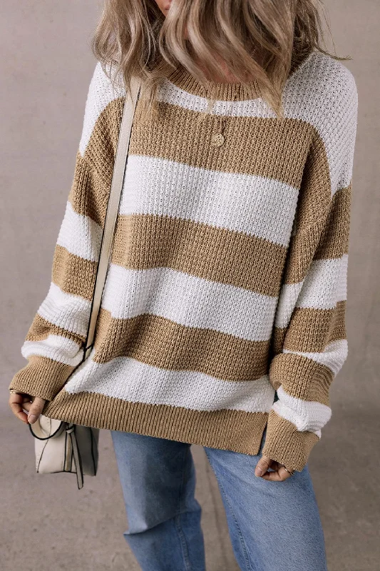 Hand - Knitted Women Sweater with Artisanal CharmColor Block Round Neck Sweater