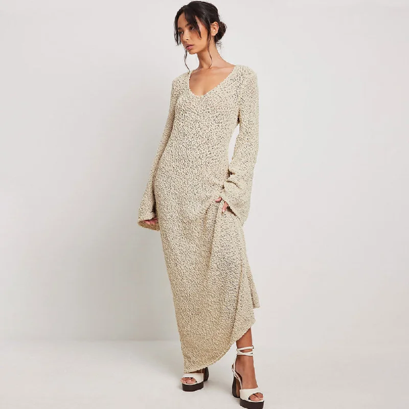 V - Neck Women Sweater to Elongate the NecklineFeminine Scoop Neck Bell Sleeve Beige Boucle Knit Maxi Sweater Dress