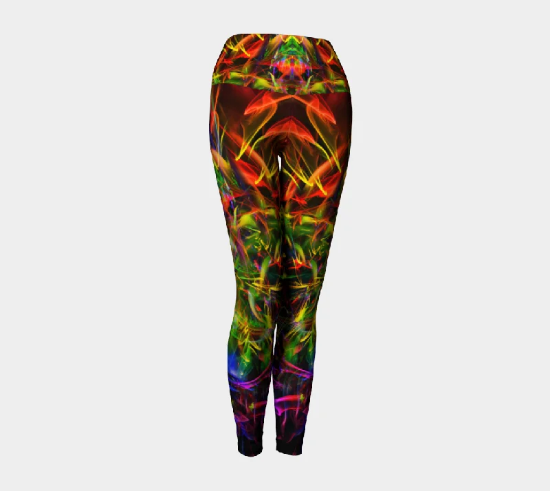 Printed floral women leggings for a feminine and eye - catching lookSpirit of Fire High Waist Leggings