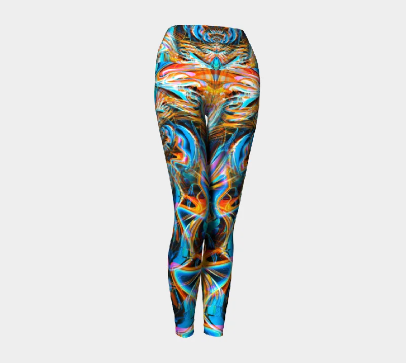 High - waisted women leggings for a tummy - control and flattering fitUniversal Energy Shift High Waist Leggings