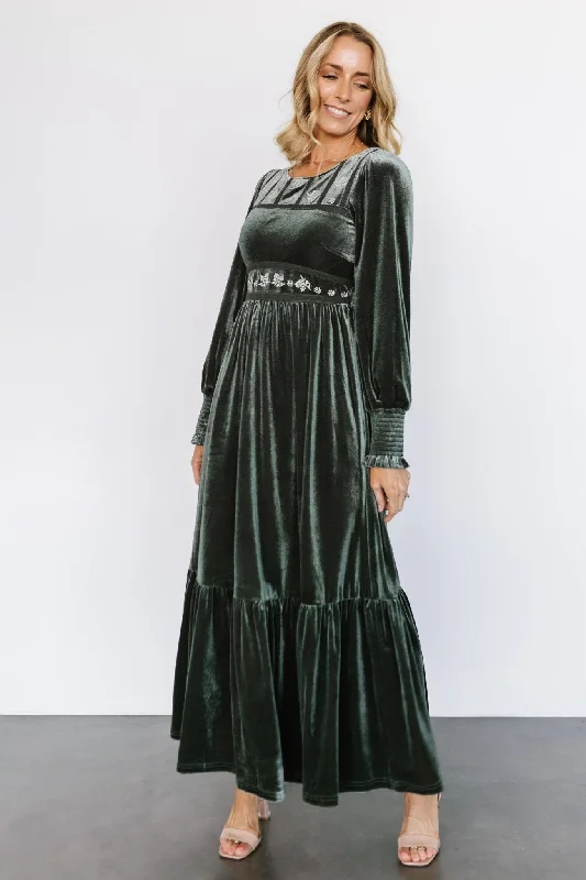 Off - the - Shoulder Women Dress for a Romantic and Feminine LookIngrid Velvet Maxi Dress | Eucalyptus