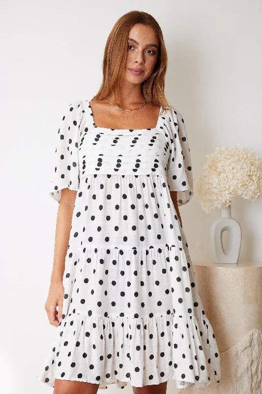 Plus Size Women Dress with a Flattering A - Line Cut for Comfort and StyleJody Dress - White Spot