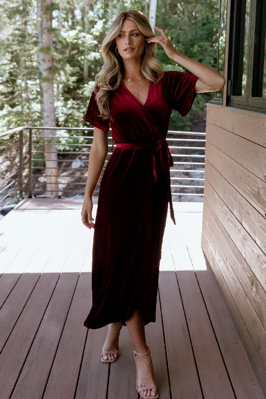 Strapless Women Dress with a Built - in Bra for Comfort and SupportNadine Velvet Midi Dress | Merlot