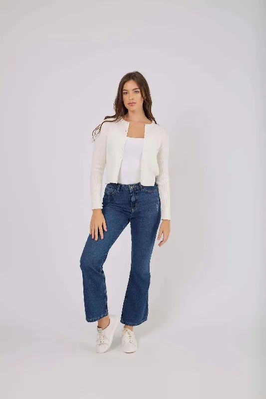 Button - fly women jeans with a traditional touchDenim