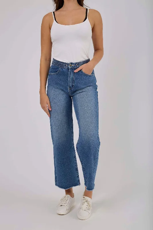 Acid - wash women jeans with a retro finishDenim