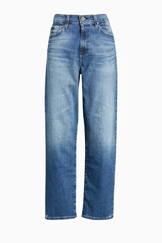 Wide - leg women jeans for a modern and relaxed vibeAG Denim Rian Jean - Lake Como