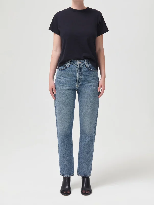 Button - fly women jeans with a traditional touch90's Pinch Waist High Rise Straight Jean - Navigate