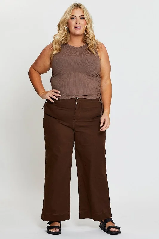 Denim Top with a Belted Waist for a Defined SilhouetteBrown Wide Leg Jean High Rise