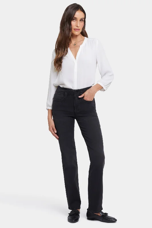 Wide - leg women jeans for a modern and relaxed vibeMarilyn Straight Jeans - Cordoba Cliff