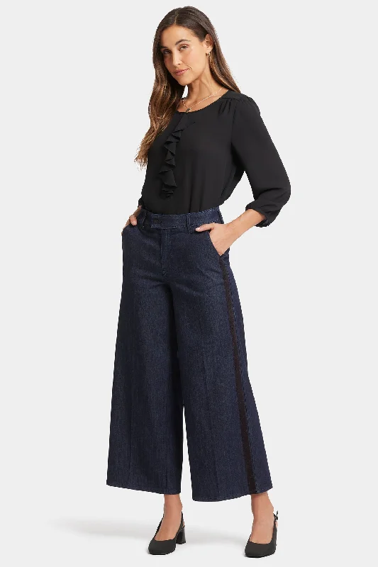 Jeggings women jeans combining the comfort of leggings and style of jeansMona Wide Leg Trouser Jeans - Lightweight Rinse