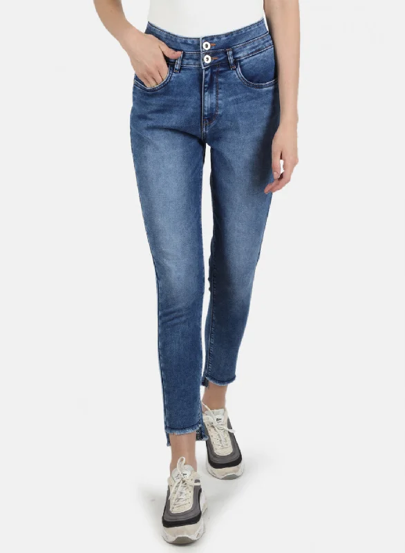 Wide - leg women jeans for a modern and relaxed vibeWomen Blue Slim Fit Denim