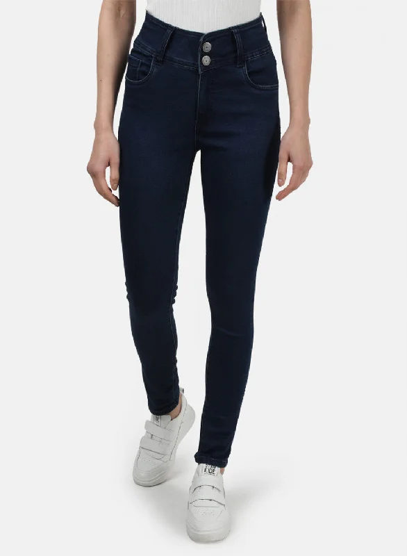 Straight - leg women jeans with a classic and timeless appealWomens Blue Plain Denims