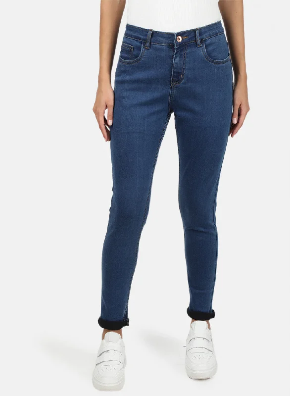 High - waisted women jeans for a flattering silhouetteWomens Blue Slim Denim