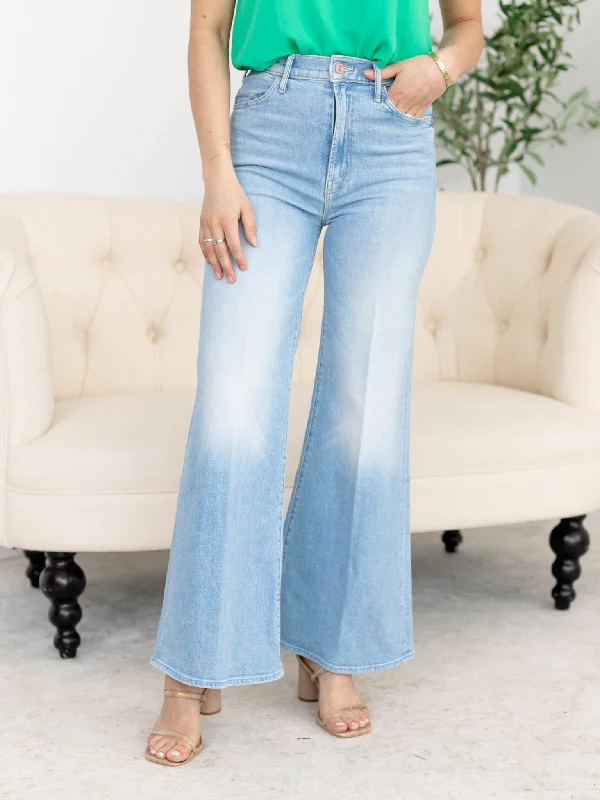 Denim Top with a Belted Waist for a Defined SilhouetteMOTHER Cherie Cherie The Hustler Roller Flood