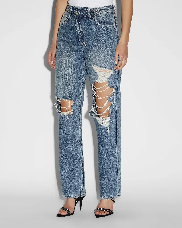 Bootcut women jeans to complement various shoe stylesRELAX JEAN OVERKAST TRASHED