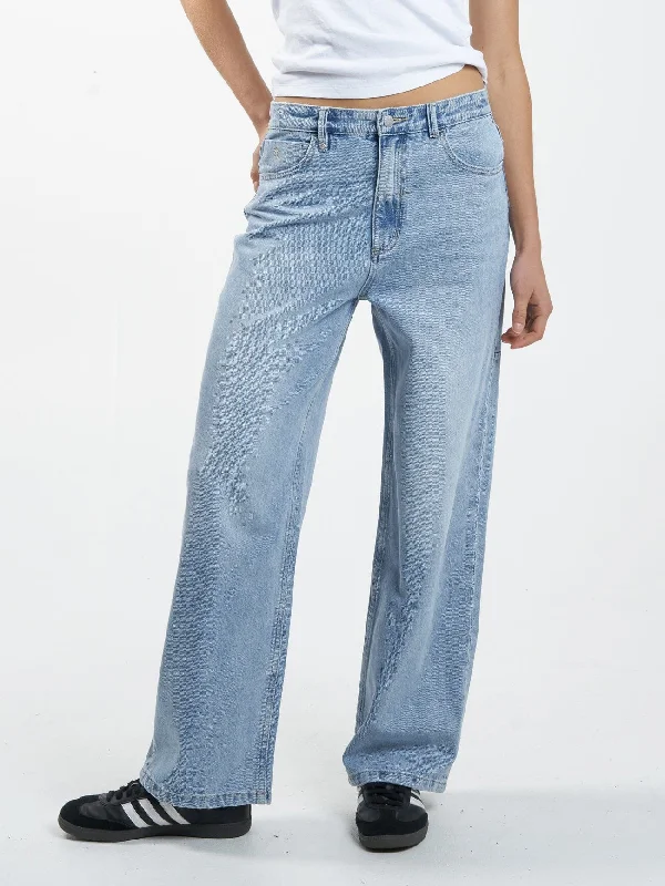 Dark - wash women jeans for a sophisticated and slimming effectTony Jean - Endless Blue