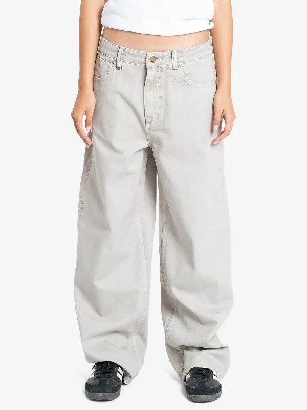 Mom jeans for a nostalgic and casual lookTony Jean - Oyster Grey