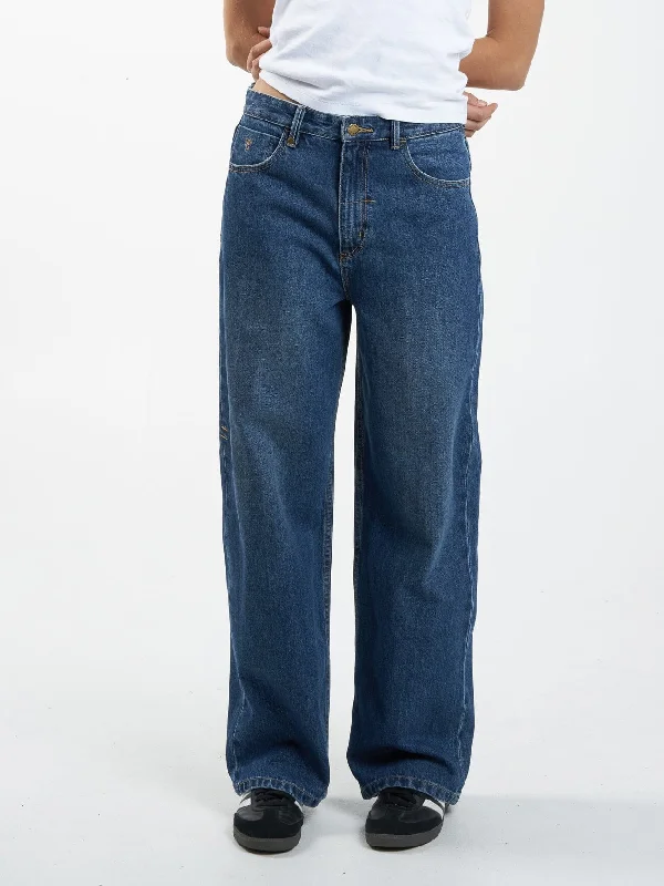 High - rise flare women jeans for a 70s - inspired lookTony Jean - Roadhouse Blue