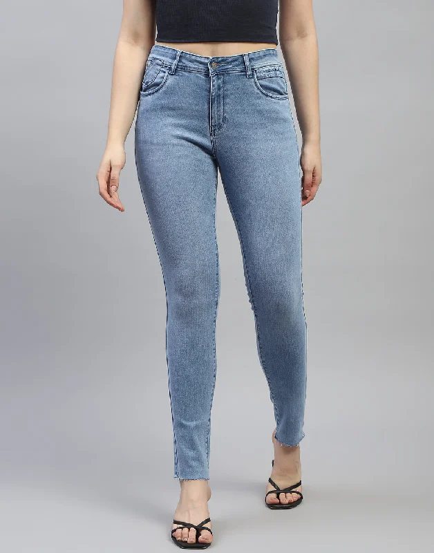 Wide - leg women jeans for a modern and relaxed vibeWomen Blue Solid Slim Fit Denim