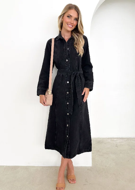 Maxi Women Dress with Floral Print for a Bohemian VibeAimee Denim Maxi Dress - Black