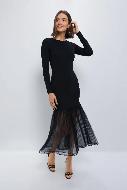 Mermaid - Style Women Dress with a Fitted Silhouette for Special OccasionsBlack Knit Gwendolyn Maxi Dress