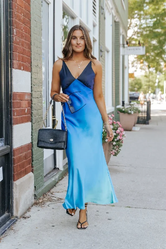 Mermaid - Style Women Dress with a Fitted Silhouette for Special OccasionsMUSE Blue Ombre V Neck Maxi Dress - FINAL SALE