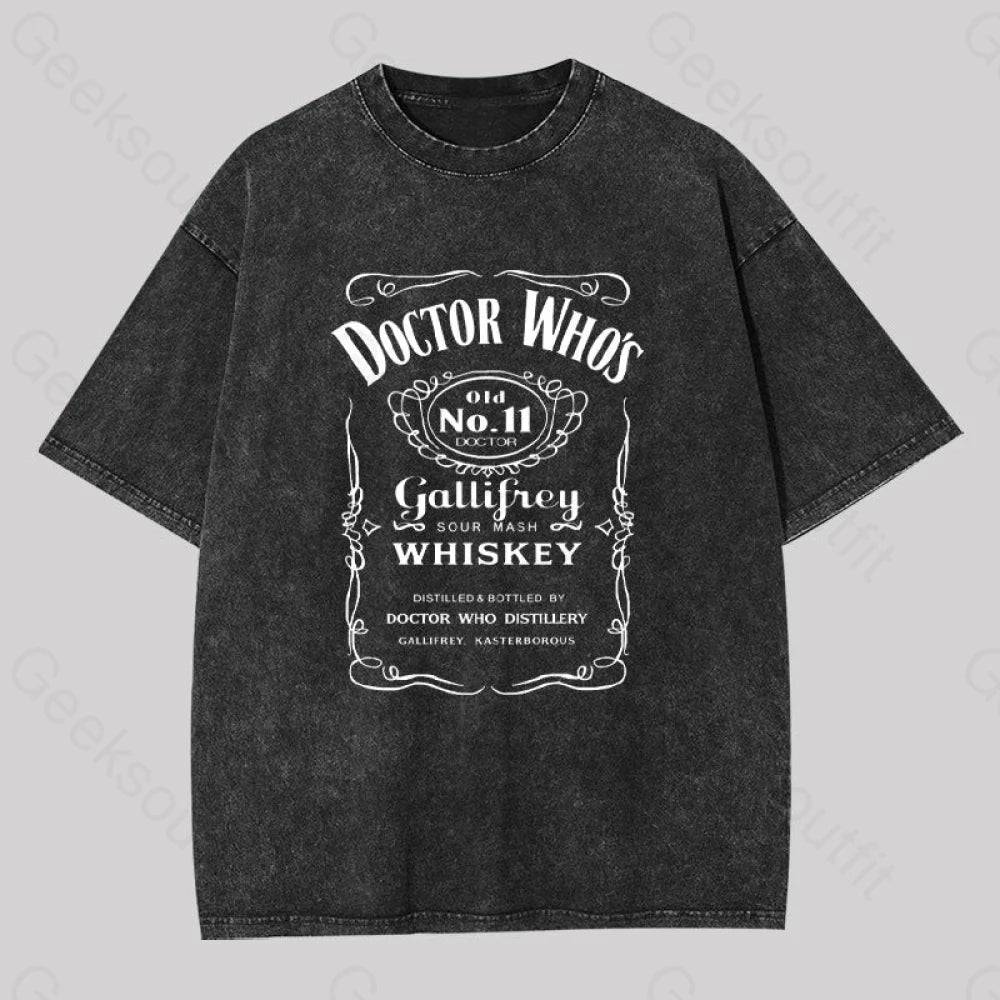 Distressed Women T Shirt with a Laid - Back AestheticDoctor Who Whiskey Geek Washed T-shirt