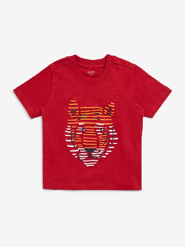 Pocketed Women T Shirt for Added FunctionalityHOP Kids Red Animal Print Cotton T-Shirt