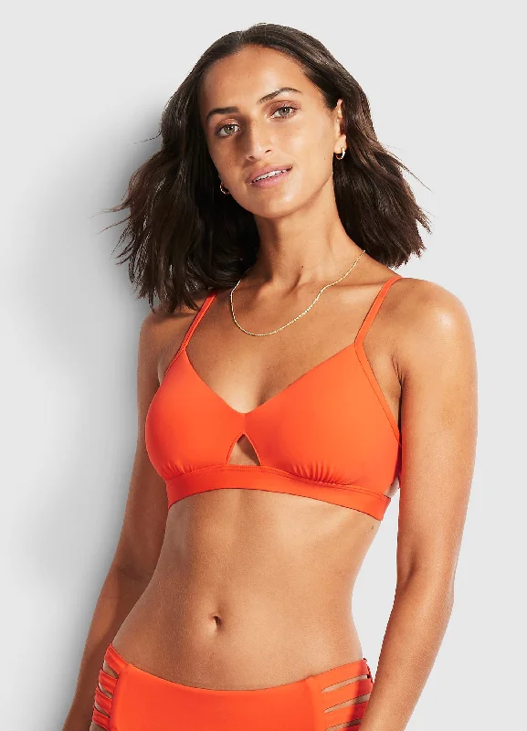 Striped bikini with a classic pattern for a timeless beach aestheticActive Hybrid Bralette - Spicy Orange