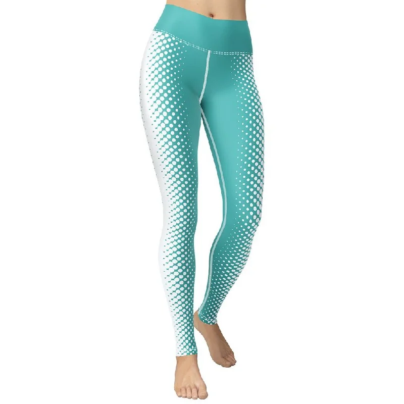 Belted women leggings for a defined waist and added styleTurquoise Optical Illusion Yoga Leggings